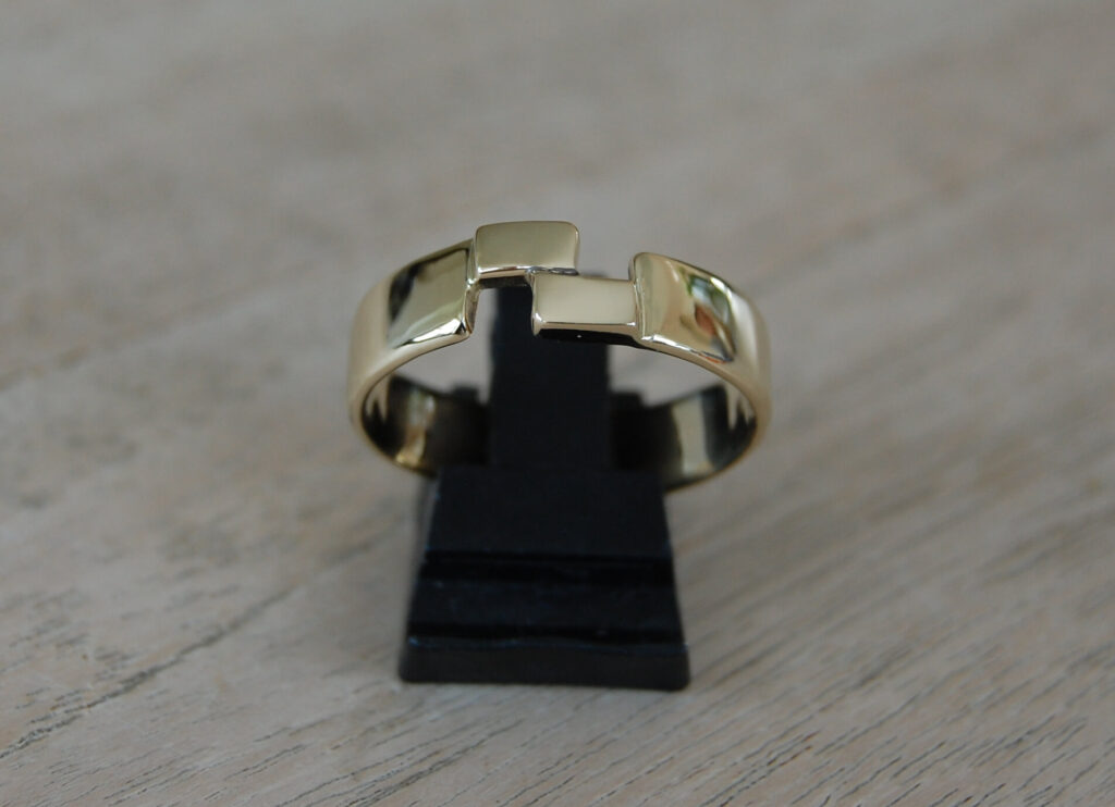 trouwring herenring groter