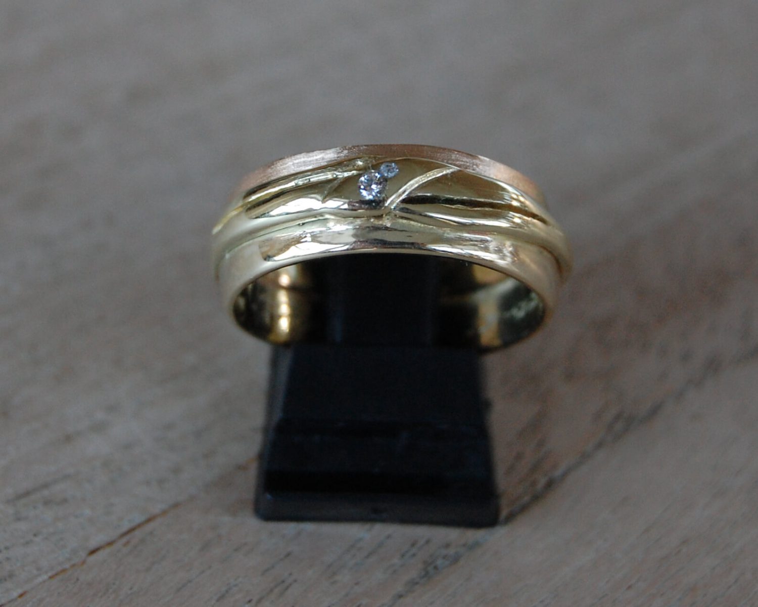 ring 14 karaats 18 karaats goud diamanten