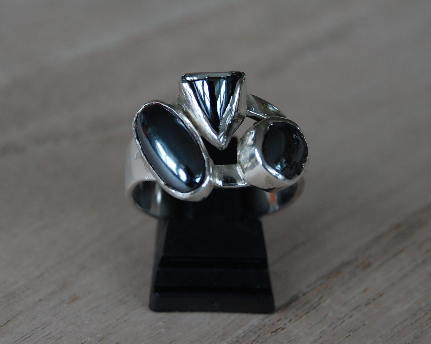 ring zilver hematiet