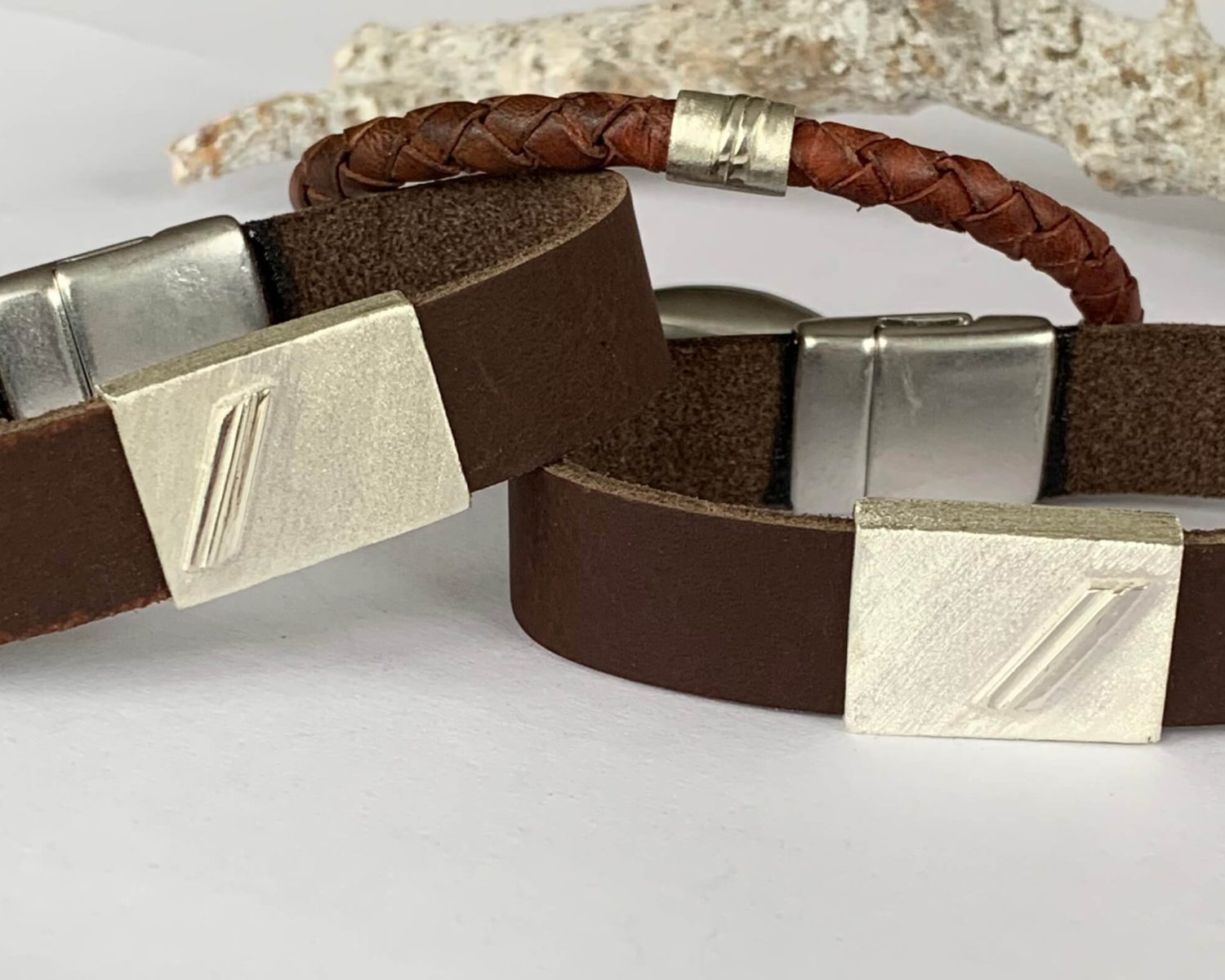 herenarmbanden leer zilver