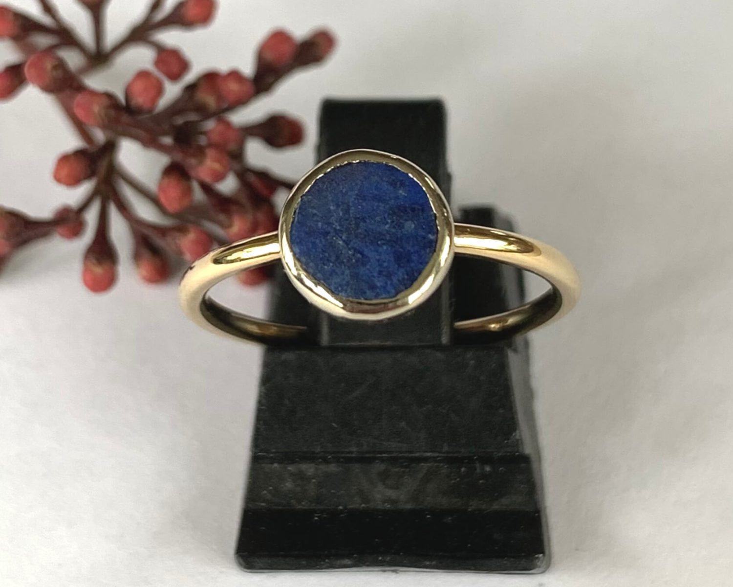 ring geelgoud witgoud lapis lazuli